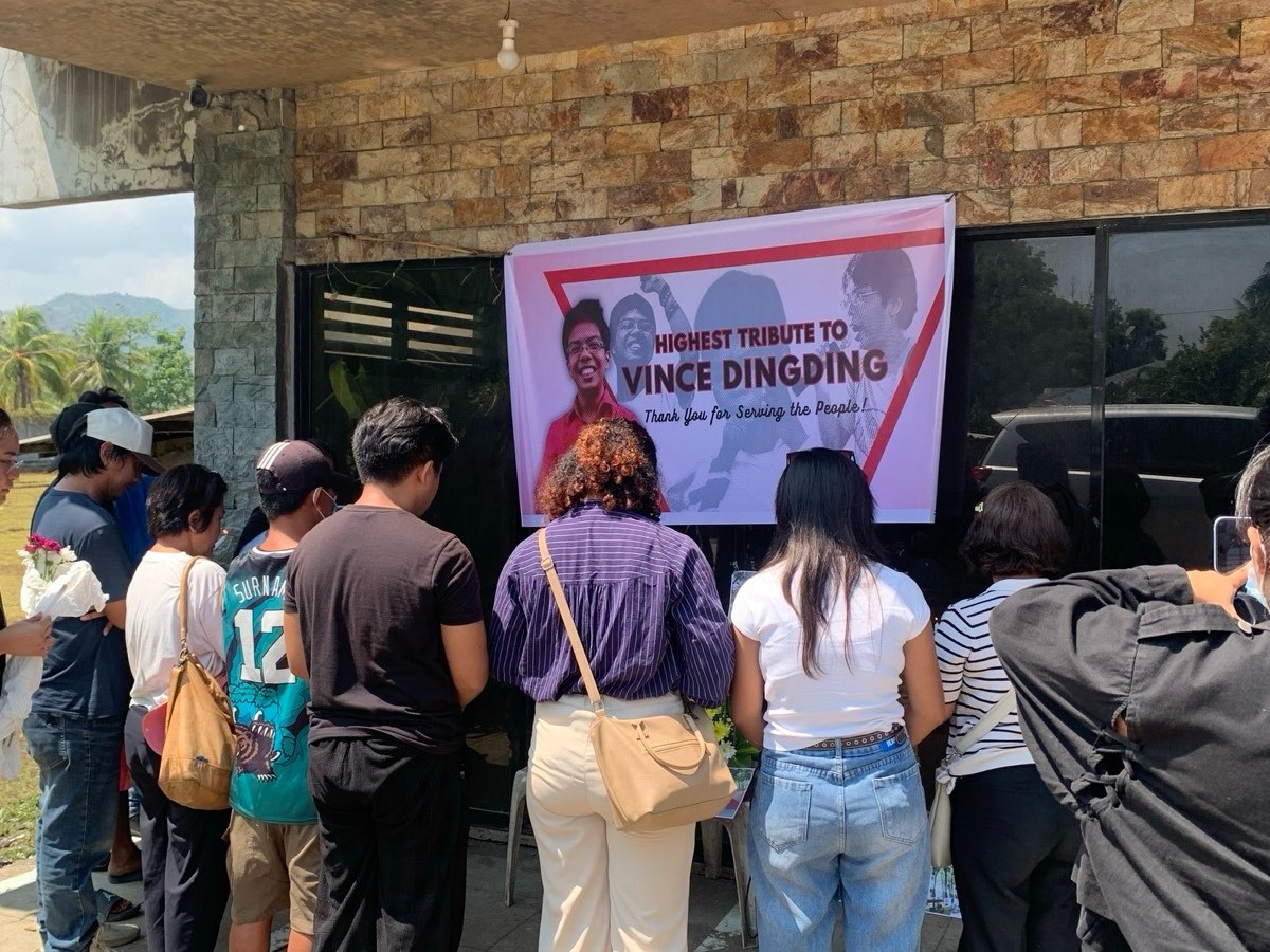 Cebu Student Group Condemns Military for Harassing Mourners of Slain Former Student&nbsp;Leader
